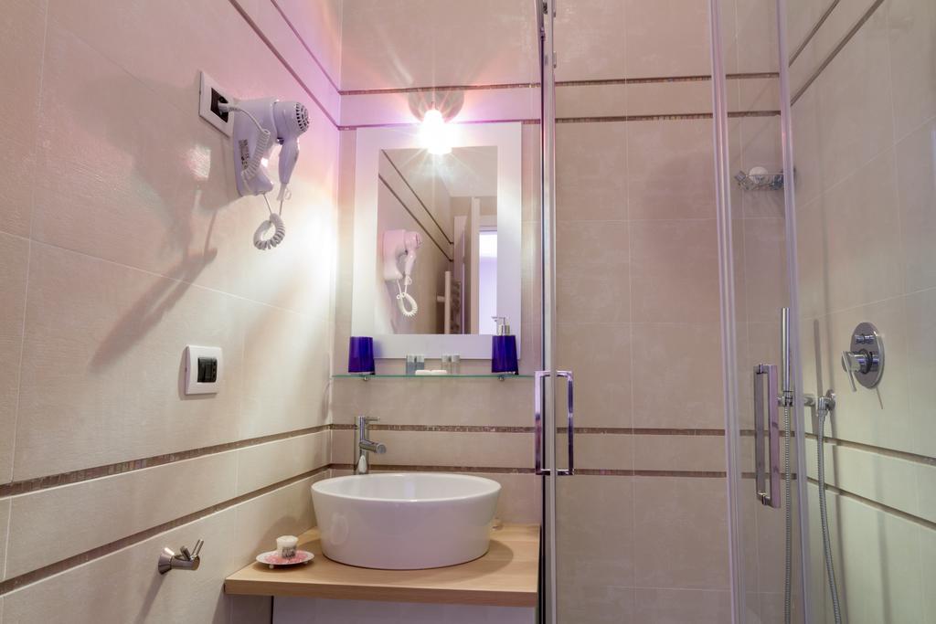 Bevilacqua Bed Santa Croce Bed and breakfast *